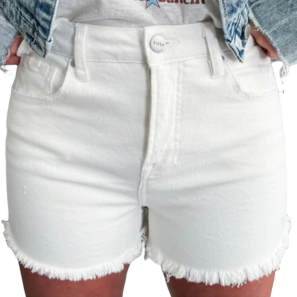 Juicy By Juicy Couture Women's Size 31 Mid Rise Denim Ivory Distressed Shorts